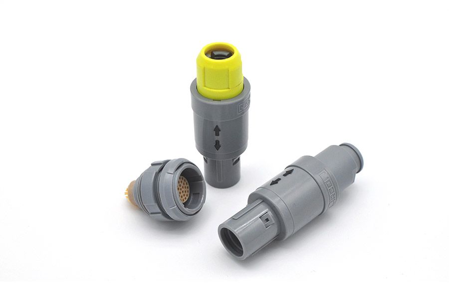 Pull-push推拉自鎖連接器