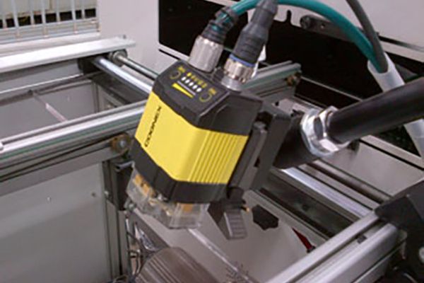 幸拓電子推出M25圓形電源連接器