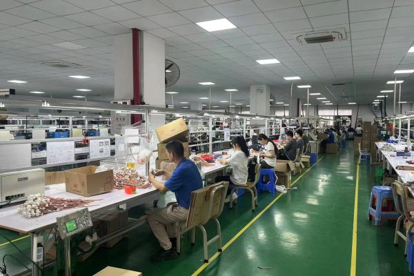 生產(chǎn)設(shè)備